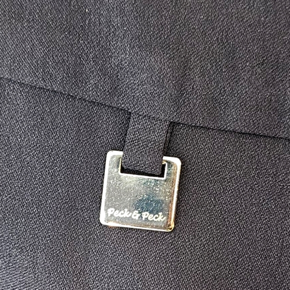 Peck & Peck | Navy Blue Tummy Control City Shorts | Women's Size 6 - Picture 3 of 8